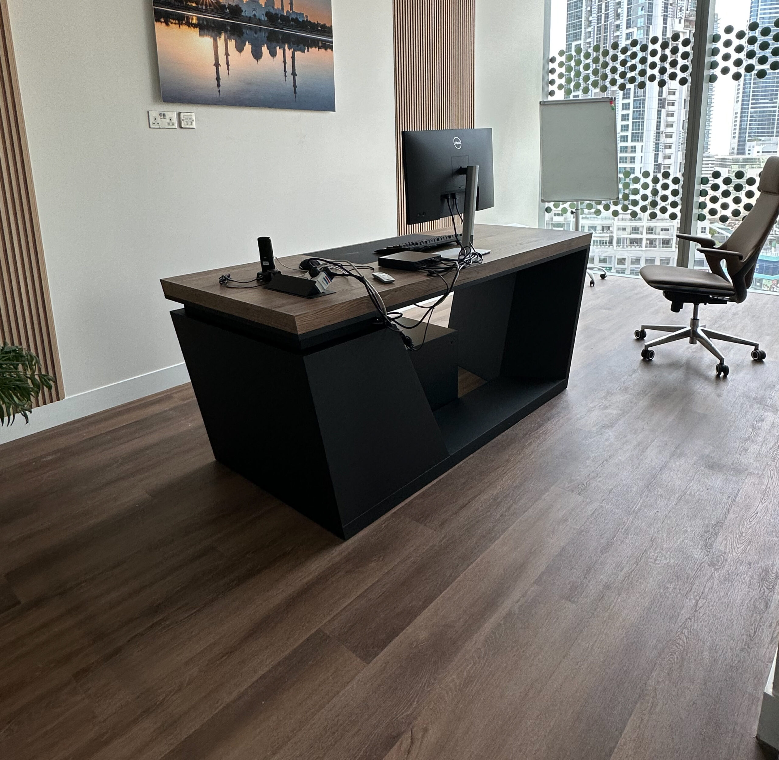 Business Bay Office – Bombay